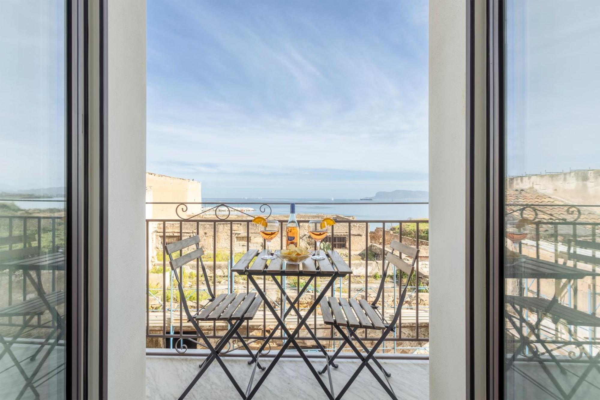 Erasmo Home Luxury Vista Mare Palermo Eksteriør billede